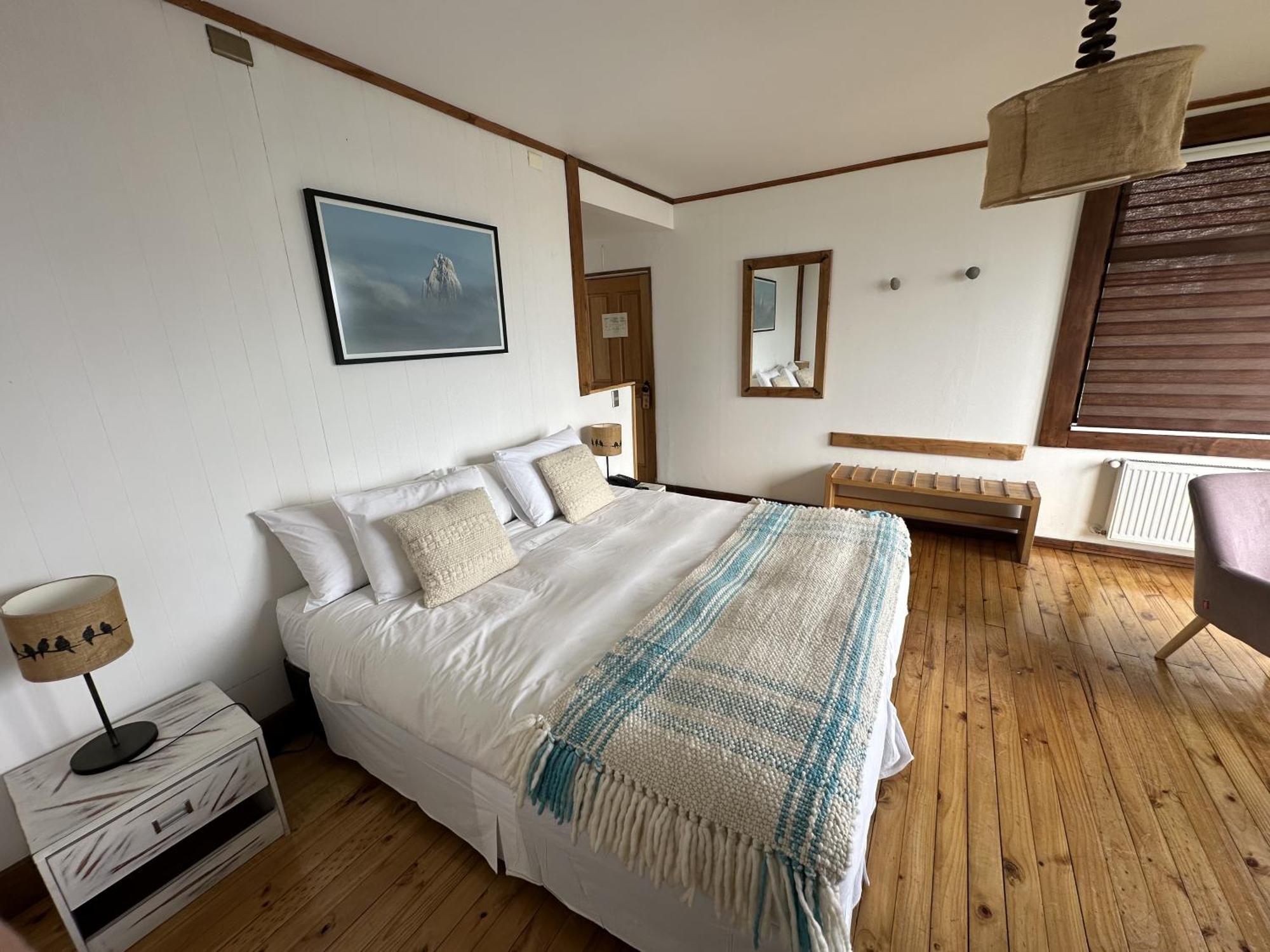 Weskar Lodge Hotel Пуерто-Наталес Екстер'єр фото