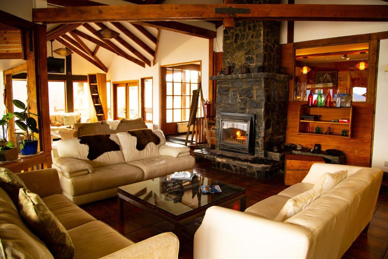 Weskar Lodge Hotel Пуерто-Наталес Екстер'єр фото
